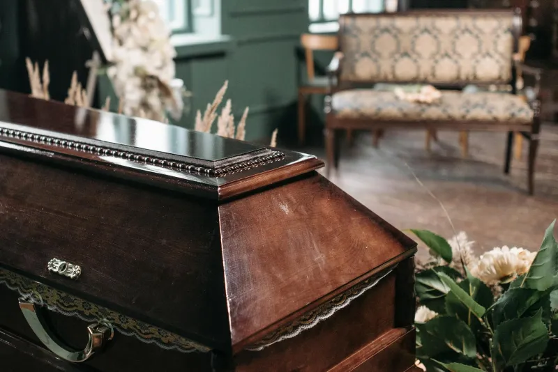 How Civil War Profiteers Convinced America That Dead Bodies Need Makeup